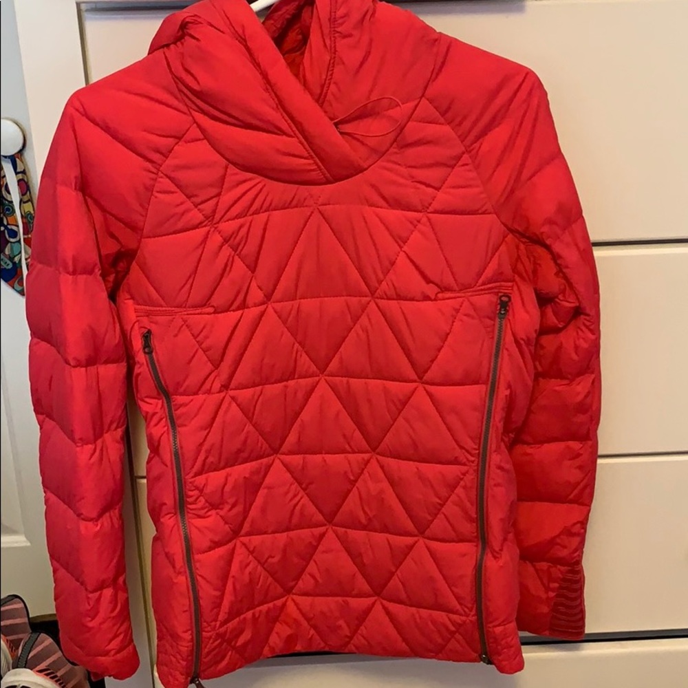 Lulu lemon coat